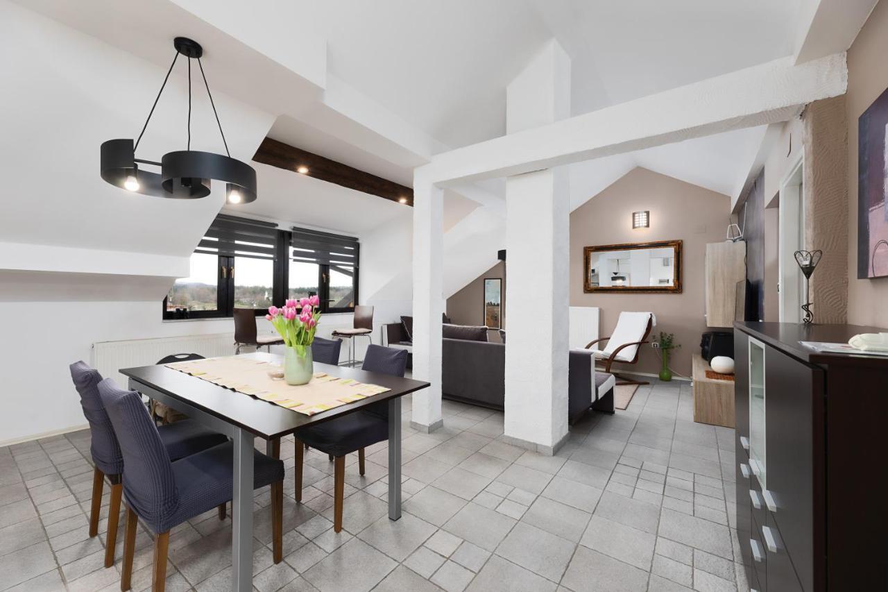 Апартаменты Studio Apartman Pavletic Слуни Экстерьер фото